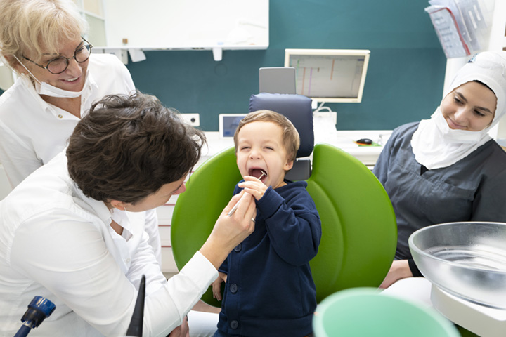 Prophylaxe für Kinder / Jugendliche - Prophylaxe Berlin
